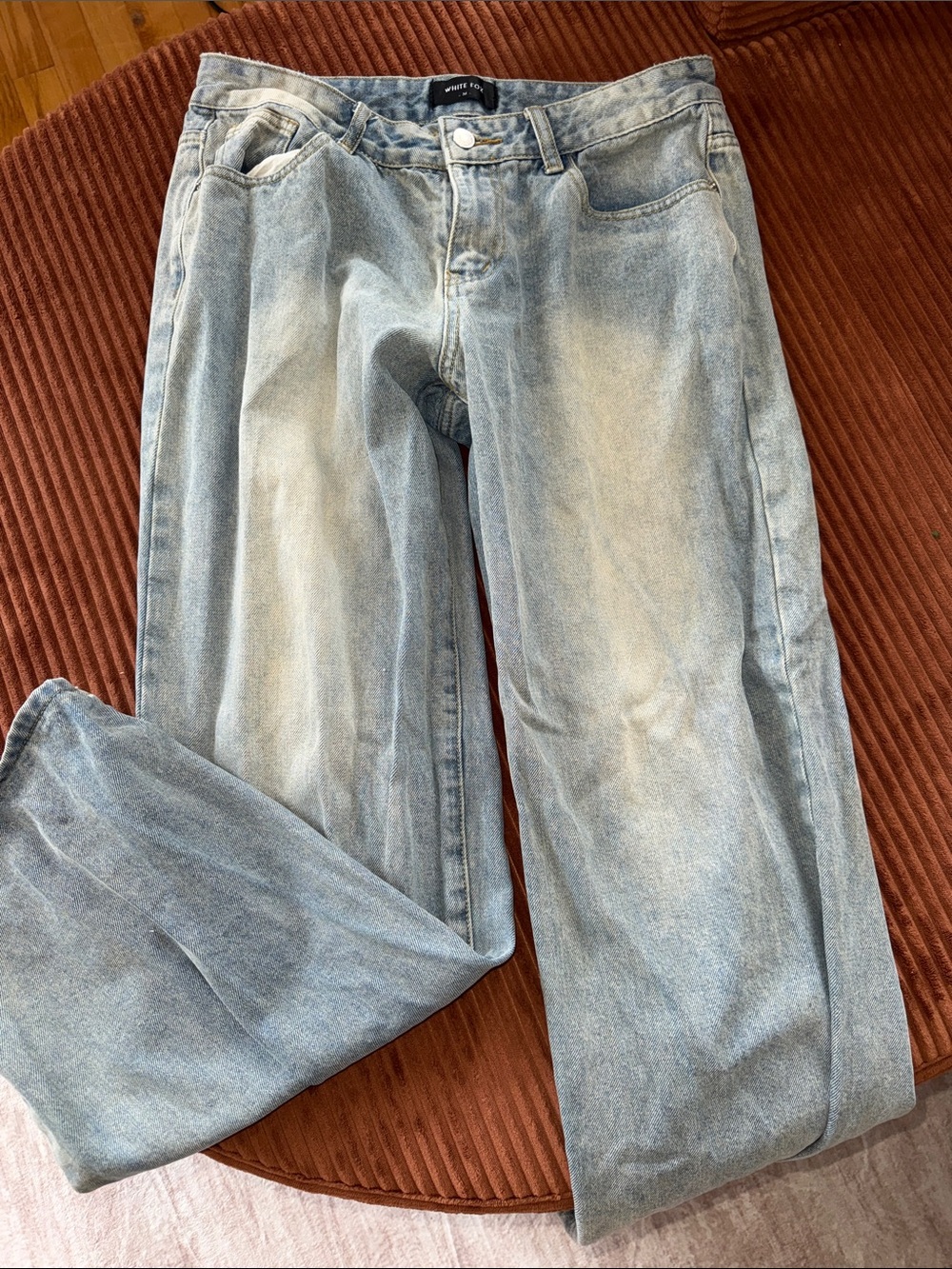 White Fox Wide-Leg Jeans